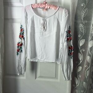 Hollister floral embroidered sleeveless cropped blouse top, size xs